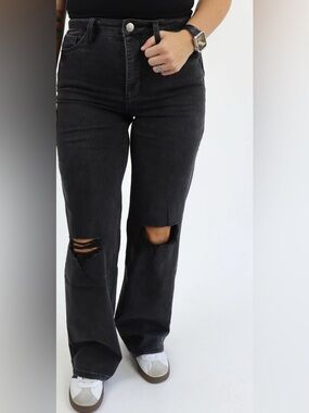 RFM Tummy ControlBlack Distressed Women's Jeans - Classic High-Rise Ripped Style